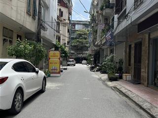 Bán tòa hỗn hợp 9 tầng phường liễu giai, doanh thu gần 2 tỷ/năm, ngõ 8m ô tô tránh nhau kinh doanh