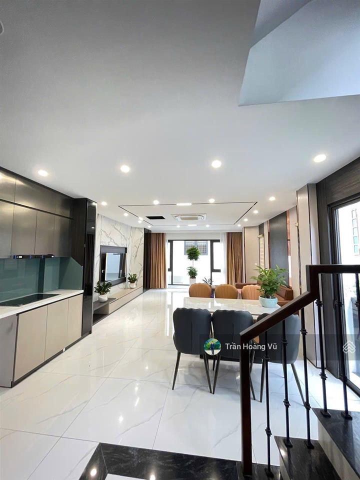 Bán nhà mặt ngõ 84 ngọc khánh, 3 ô tô tránh dừng đỗ kinh doanh, dt 89m2 x 5 tầng, mt 5m