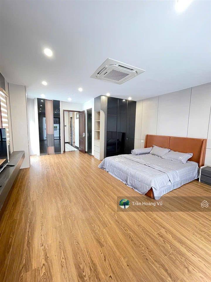 Bán nhà mặt ngõ 84 ngọc khánh, 3 ô tô tránh dừng đỗ kinh doanh, dt 89m2 x 5 tầng, mt 5m