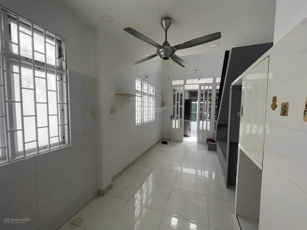 Bán nhà riêng giá siêu hời tại tân hòa đông, 3,98 tỷ, 43,1 m2