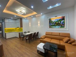Chính chủ bán căn hộ 2pn tại võng thị  hồ tây  lạc long quân 50m2, 55m2  sổ đỏ