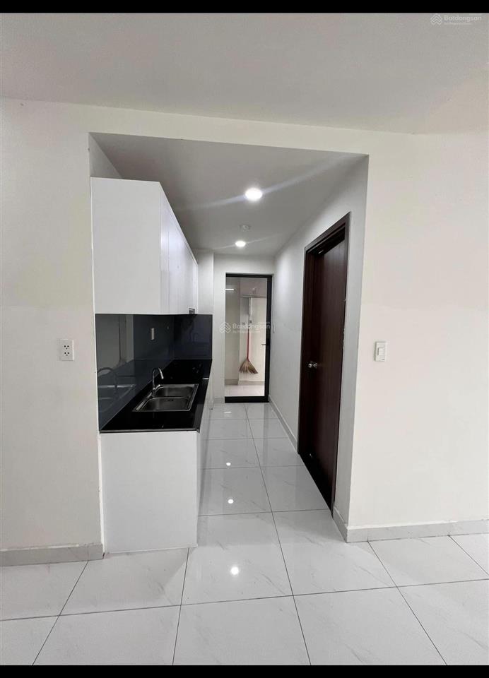 Green river nhận nhà mới 100% căn hộ 70m2 2 phòng ngủ view đông nam cực mát