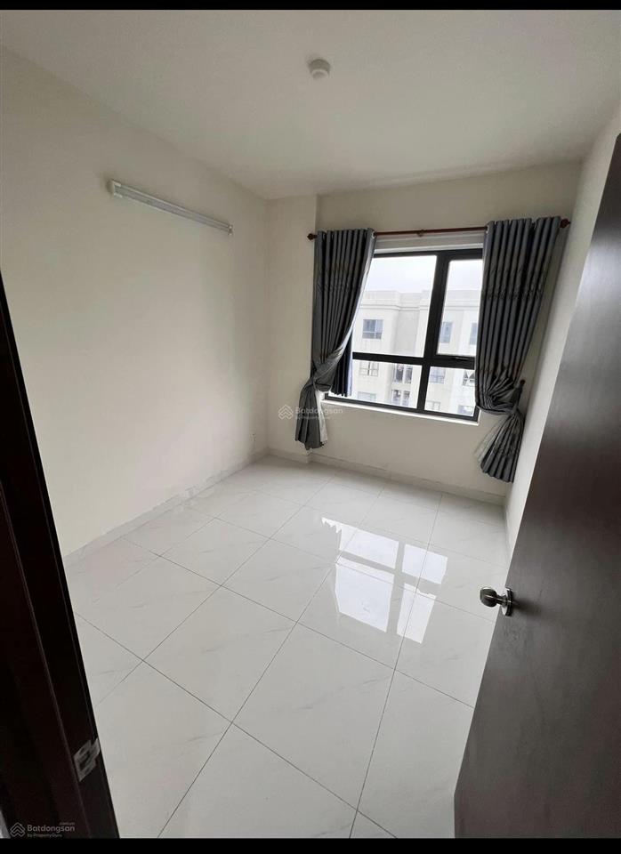 Green river nhận nhà mới 100% căn hộ 70m2 2 phòng ngủ view đông nam cực mát