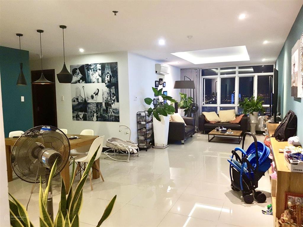 Giai việt căn 115m2 căn 2 phòng ngủ nội thất đầy đủ chuyển liền