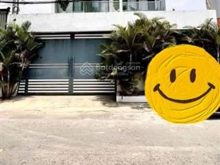 Nhà đường xtt, xuân thới thượng, hóc môn, 3 tầng, shr, hoàn công
