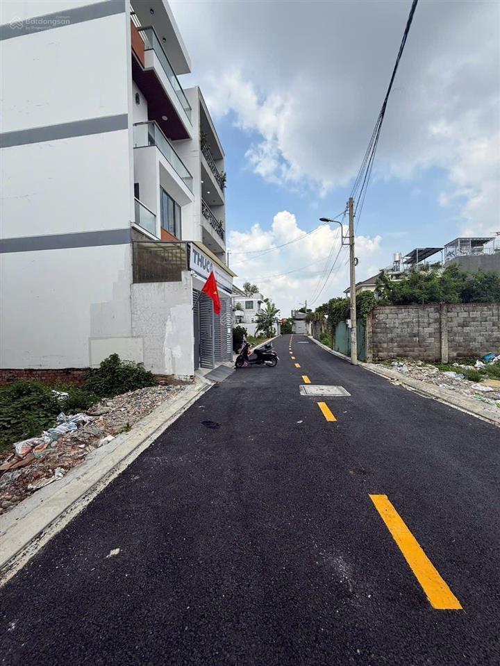 Cần bán gấp đất hẻm 211 đường vườn lài giá 8 tỷ diện tích 5 x 19.31m