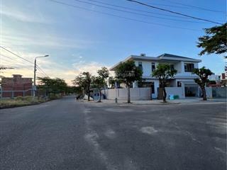 Bán lô đất biệt thự 300m  giá đầu tư cách biển đà nẵng 1km, giáp khu fpt đường vùng trung 18