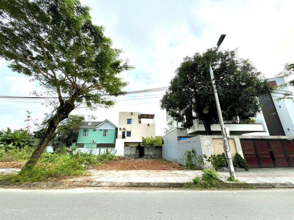 Bán đất biệt thự 249.3m2 view sông công viên đường tôn thất dương kỵ b2.3 lô 39, hòa xuân