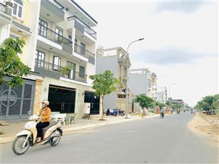 Cc bán lô góc biệt thự 2 mặt tiền đường 16m và 7m, diện tích 192,1 m2, mặt tiền 7,5m, kdc sầm uất