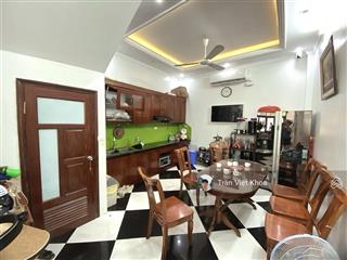 Hàng hiếm phố thịnh quang  nhà 3 tầng 52m2 đẹp ngất ngây  giá chưa tới 8 tỷ  ngõ rộng ba gác
