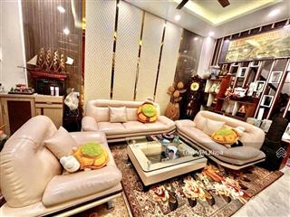 Nhà đẹp phố thịnh quang  2 mặt ngõ  nở hậu  full nội thất  5 tầng 48m chỉ hơn 14 tỷ