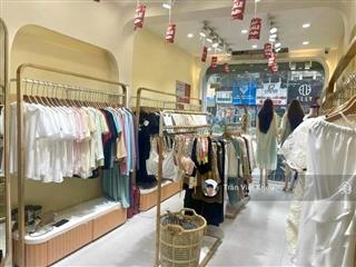 Sốc! thật không thể tin được 21 tỷ có 40m nhà 5 tầng mặt phố tôn đức thắng