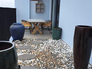 Hàng hiếm ban công to cho thuê 11 triệu, dt 68m2 bao gồm ban công 12m2, 1pn tại mone nam sài gòn