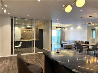Bán căn hộ toà e diện tích lớn 154m2, thiết kế lại 3 ngủ, view đẹp, full nội thất cao cấp