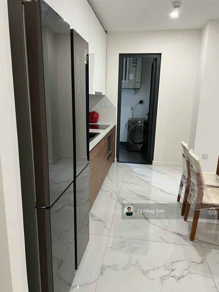 Bán căn hộ sunshine city tầng cao view thành phố, đủ nội thất mới