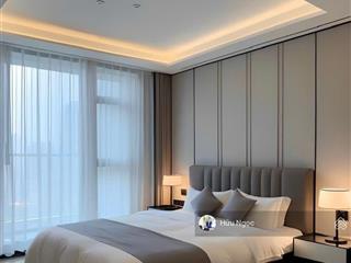 Bán biệt thự full nội thất 5 phòng ngủ  hồ bơi sân vườn view sông dòng tiền 80 triệu/tháng