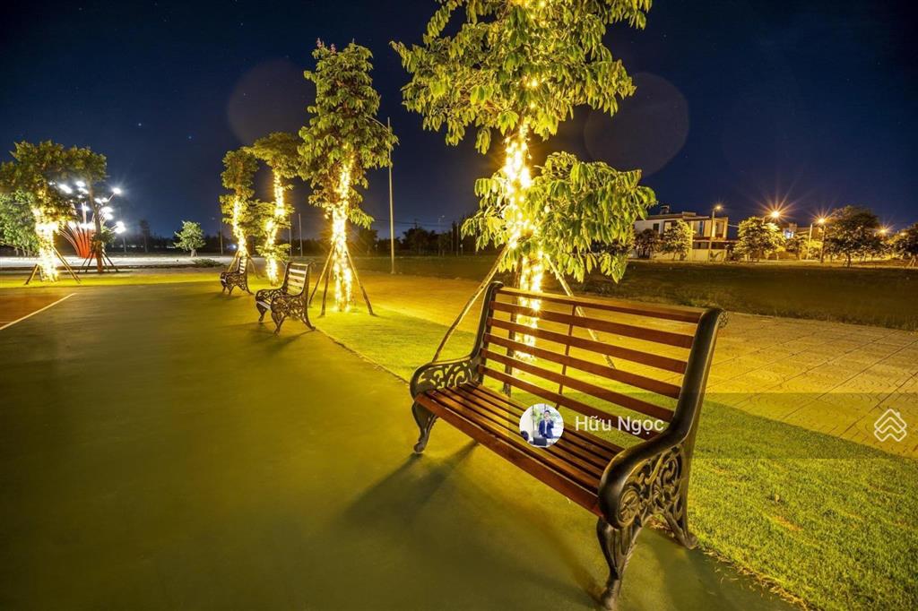 Chính chủ bán đất nền 110m2 cạnh 100 căn biệt thự xây sẵn ven biển đà nẵng giá tốt nhất thị trường