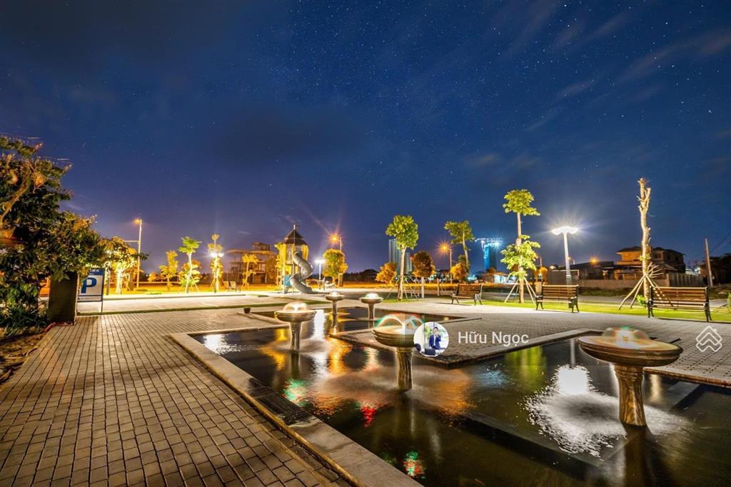 Chính chủ bán đất nền 110m2 cạnh 100 căn biệt thự xây sẵn ven biển đà nẵng giá tốt nhất thị trường