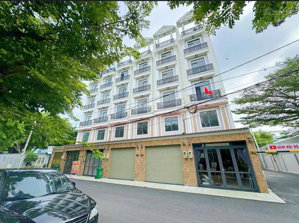 Bán nhà phố ven sông sài gòn, trục sát mặt tiền quốc lộ 13, thủ đức