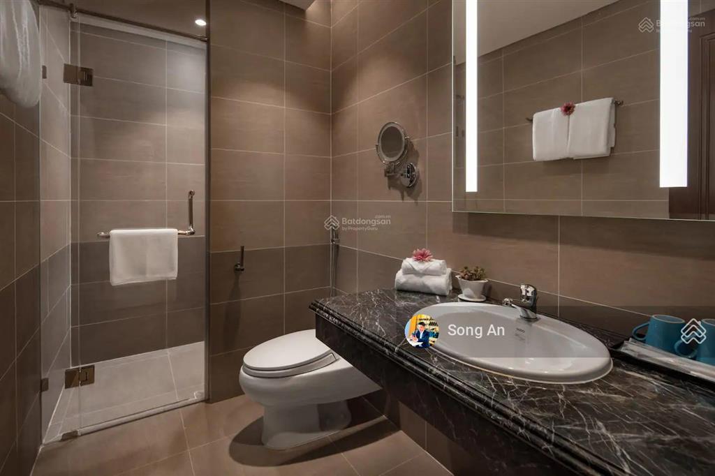 Chủ bán lỗ căn hộ biển cao cấp 2pn, 100m2, tầng cao vip 120 võ nguyên giáp, full nội thất luxury