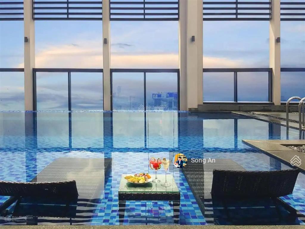 Chủ bán lỗ căn hộ biển cao cấp 2pn, 100m2, tầng cao vip 120 võ nguyên giáp, full nội thất luxury