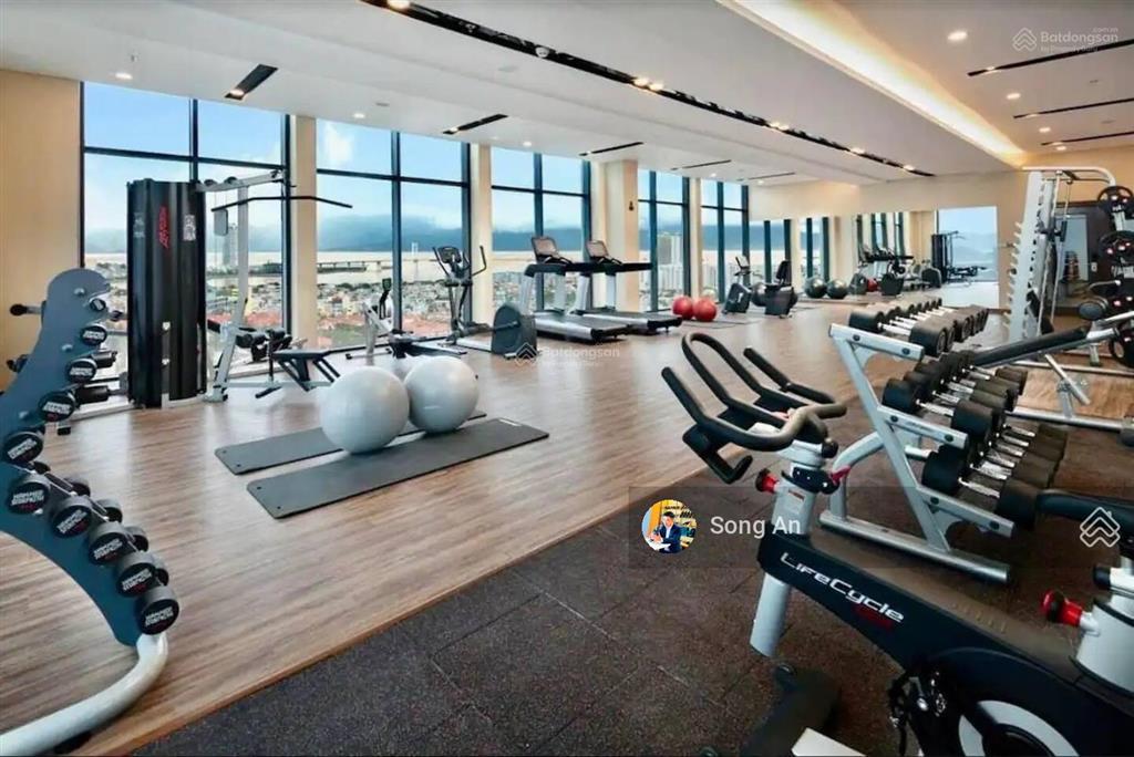 Chủ bán lỗ căn hộ biển cao cấp 2pn, 100m2, tầng cao vip 120 võ nguyên giáp, full nội thất luxury