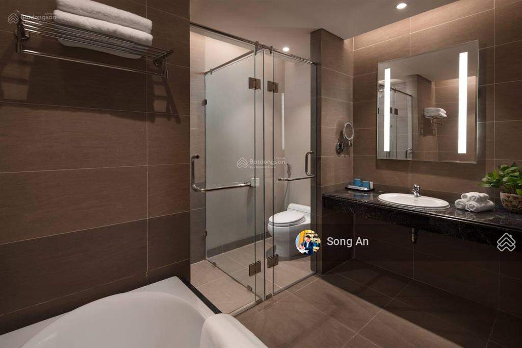 Chủ bán lỗ căn hộ biển cao cấp 2pn, 100m2, tầng cao vip 120 võ nguyên giáp, full nội thất luxury