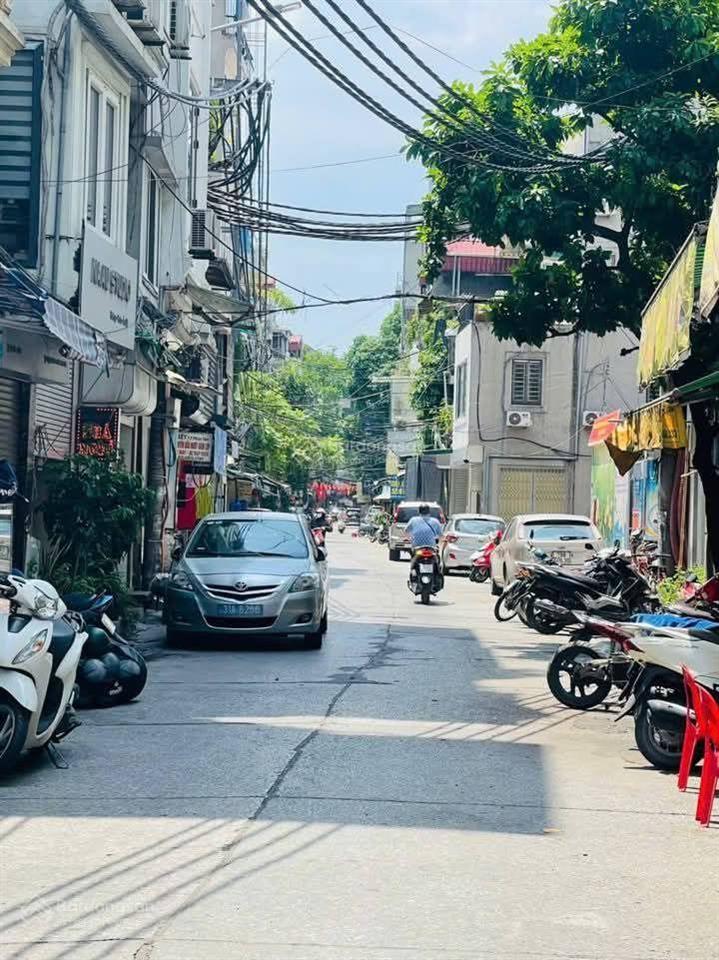 Bán siêu phẩm mặt phố hồng hà, ô tô tránh, kinh doanh đa dạng dt 80m2 4.5 tầng, mt rộng. giá tốt