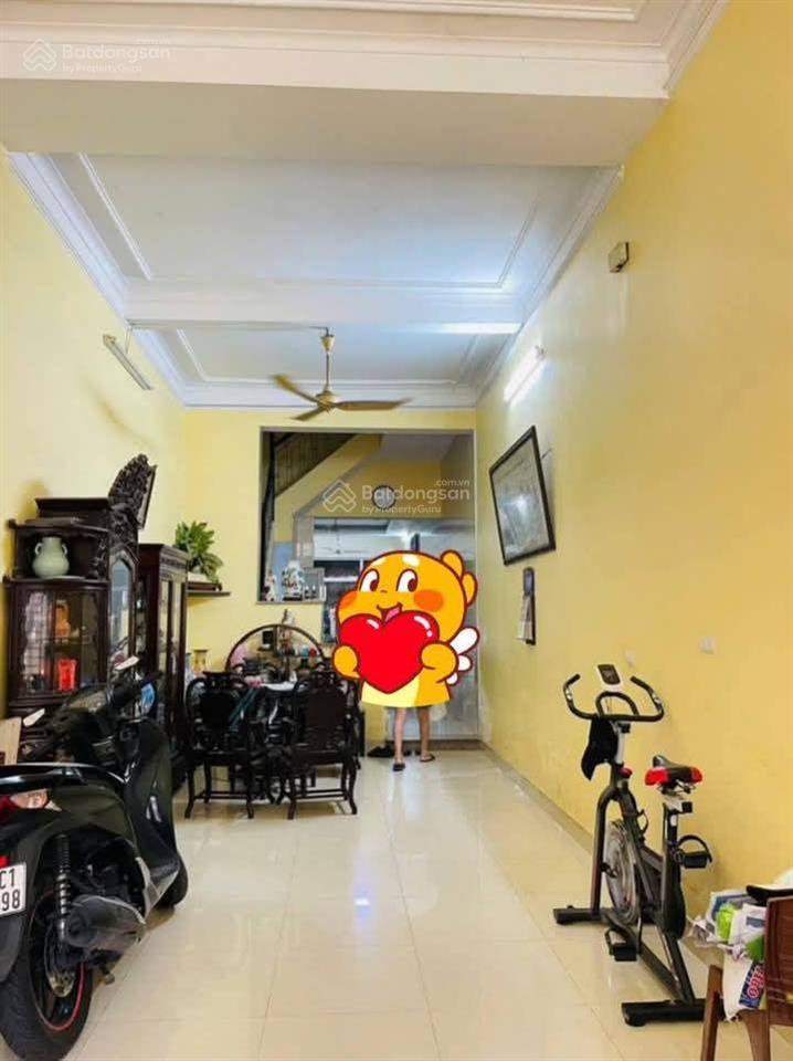 Bán siêu phẩm mặt phố hồng hà, ô tô tránh, kinh doanh đa dạng dt 80m2 4.5 tầng, mt rộng. giá tốt