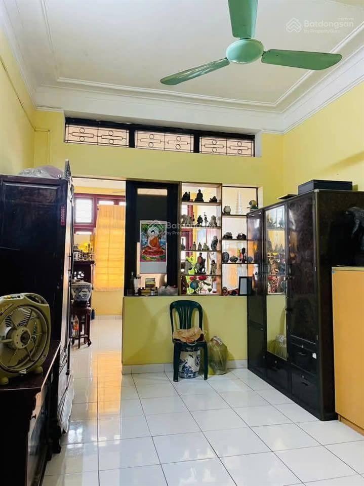 Bán siêu phẩm mặt phố hồng hà, ô tô tránh, kinh doanh đa dạng dt 80m2 4.5 tầng, mt rộng. giá tốt