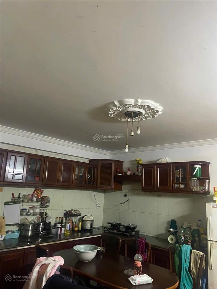 Bán nhà 3 tầng mt đường 15m trịnh đình thảo