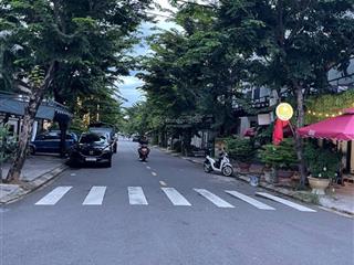 Bán đất mt nguyễn xuân hữu  hoà thọ đông gần chợ cẩm lệ đà nẵng.