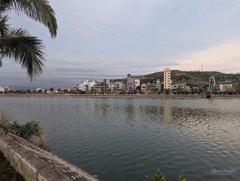 Chủ cần tiền cho con du học mỹ bán ô đất tuyến 2 view hồ hùng thắng gần cà phê cá coi