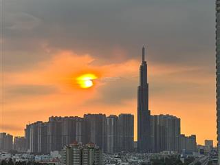 Bán gấp căn hộ 02 phòng ngủ gateway thảo điền view landmark 81
