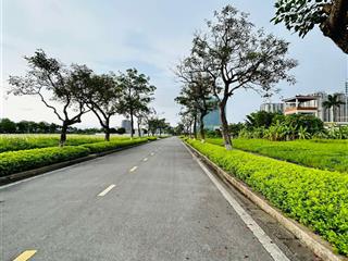 Nơi đáng sống khu biệt thự quan chức cấp cao quận tây hồ, 206m2 mt 15m an ninh tốt, giá 124.5 tỷ