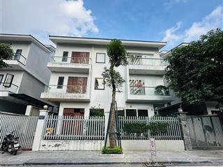Căn biệt thự duy nhất đường hoàng quốc việt, giá hấp dẫn, 226 m2 xây thô, mặt tiền 8.5m, 89 tỷ