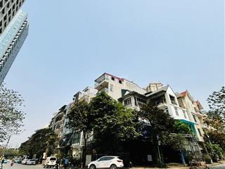 Biệt thự liền kề cạnh quận uỷ tây hồ view hồ tây, 96m2 4 tầng mt 8m vỉa hè ô tô tránh, giá 43 tỷ