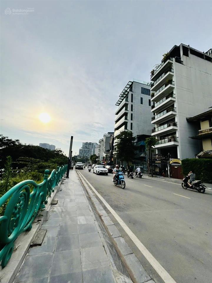 Mảnh đất phường quảng an mặt phố xây toà văn phòng view hồ tây, 206m2 mt 7m kinh doanh, giá 86 tỷ