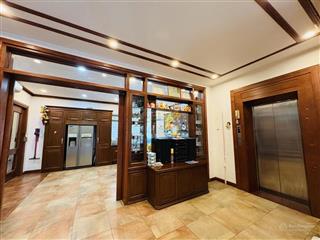 Nhà biệt thự quan chức cao khu vườn đào, 232m2 6 tầng thang máy mt 15m an ninh tốt, giá 128.99 tỷ