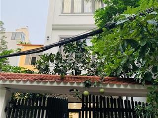 Nhà phân lô 21 tỷ ô tô vào nhà 80m2 4 tầng mt 4.8m, cách phố 10m gần hồ tây, giá thương lượng tốt