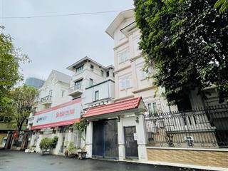 Biệt thự sân vườn quảng an tây hồ an ninh tốt, lô góc thang máy, 101m2 5 tầng mt 9m, giá 47.9 tỷ