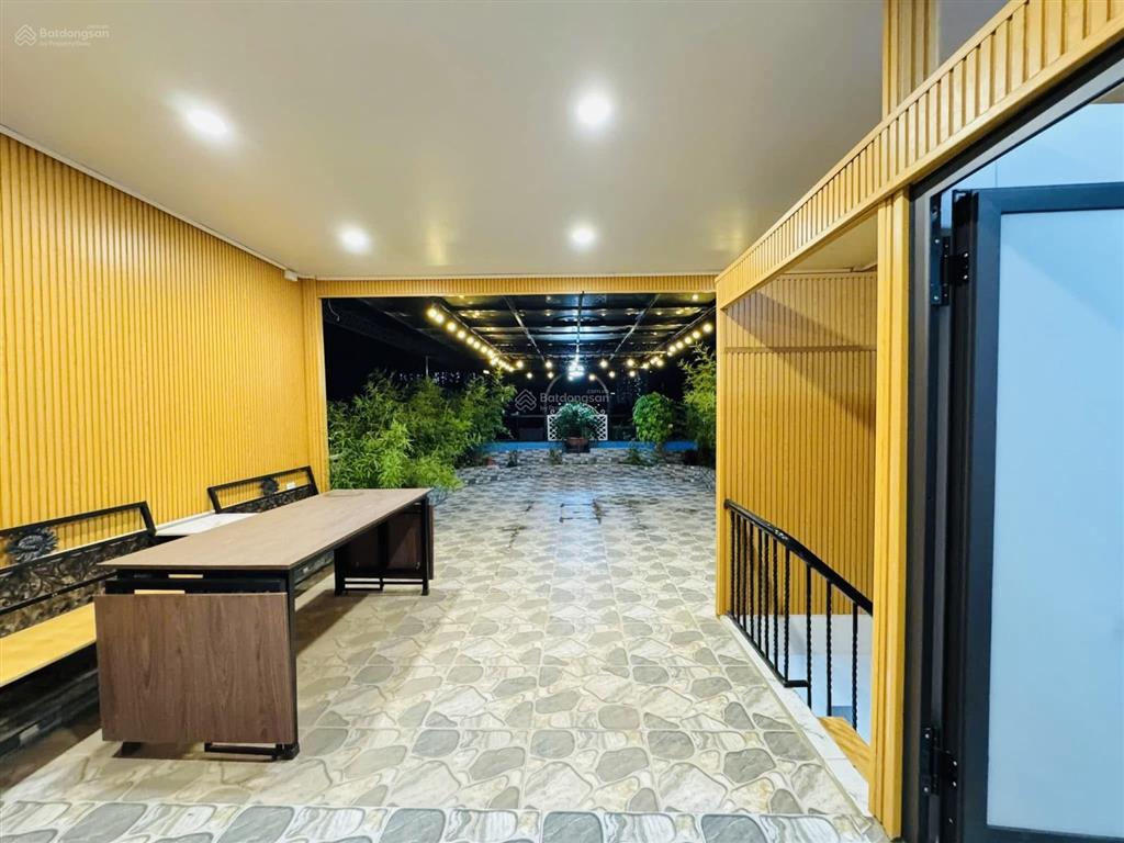 Gấp bán nhà khu phân lô quan chức cạnh công viên, 65.3m2 6 tầng thang máy gara ô tô, giá 21.8 tỷ