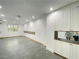Cho thuê căn hộ 1pn 65m2 làm vp đều được mới đẹp lung linh ngay phan văn trị sát bên cityland