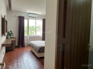 Chính chủ cho thuê căn hộ dịch vụ cao cấp balcony tại phan văn trị sát bên cityland  bãi xe ô tô