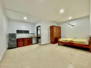 Mới xây 100% ngay chợ căn cứ  đầy đủ nội thất máy giặt riêng chính chủ