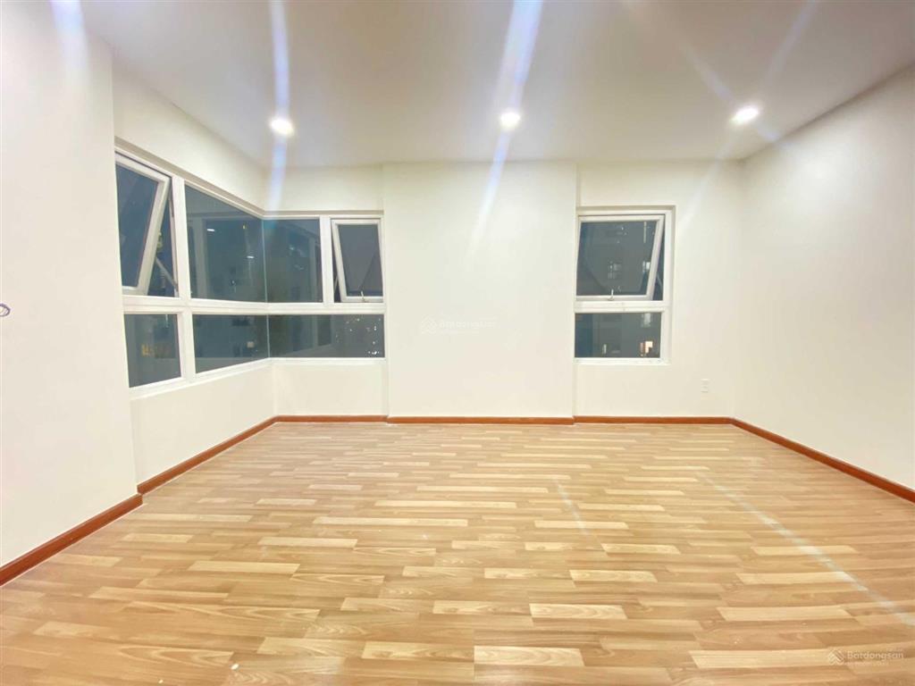 Chính chủ cho thuê diamond riverside 86m2 3pn 2wc nhà trống có rèm nhà mới 10tr/tháng 0901 400 ***