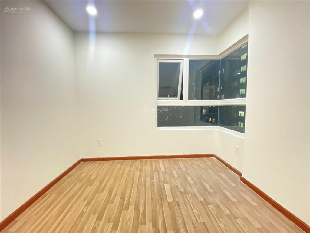 Chính chủ cho thuê diamond riverside 86m2 3pn 2wc nhà trống có rèm nhà mới 10tr/tháng 0901 400 ***