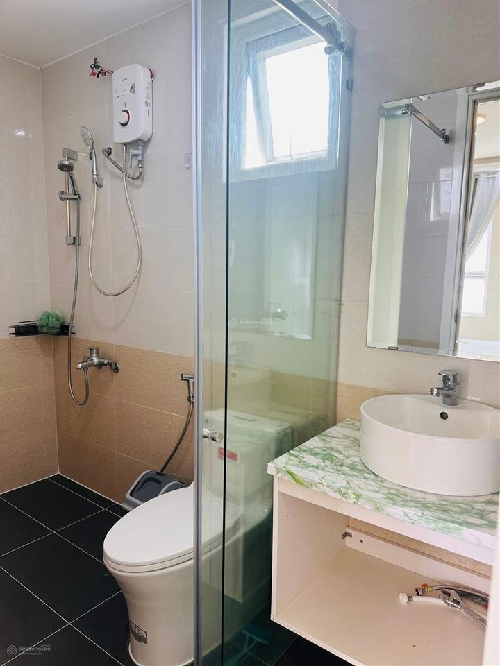 Cho thuê diamond riverside giá chỉ 8tr/tháng 2pn 2wc, full nội thất 9  10tr/tháng  0901 400 ***