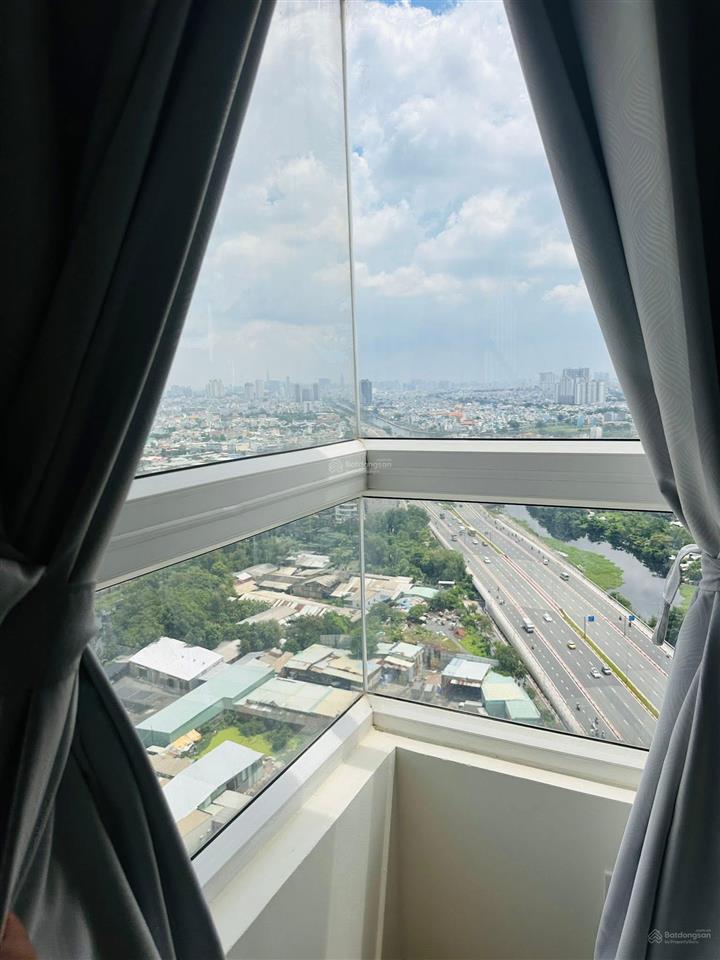 Cho thuê diamond riverside giá chỉ 8tr/tháng 2pn 2wc, full nội thất 9  10tr/tháng  0901 400 ***