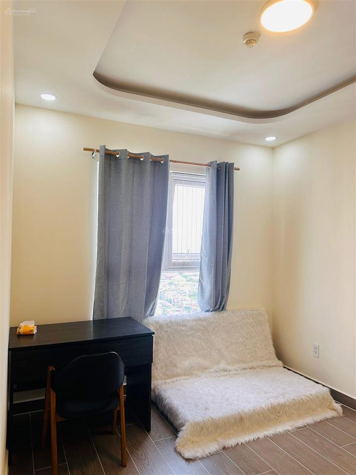 Cho thuê diamond riverside giá chỉ 8tr/tháng 2pn 2wc, full nội thất 9  10tr/tháng  0901 400 ***